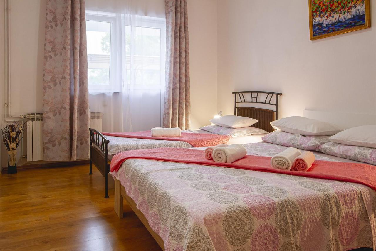 Apartmani Justic Njivice Kültér fotó