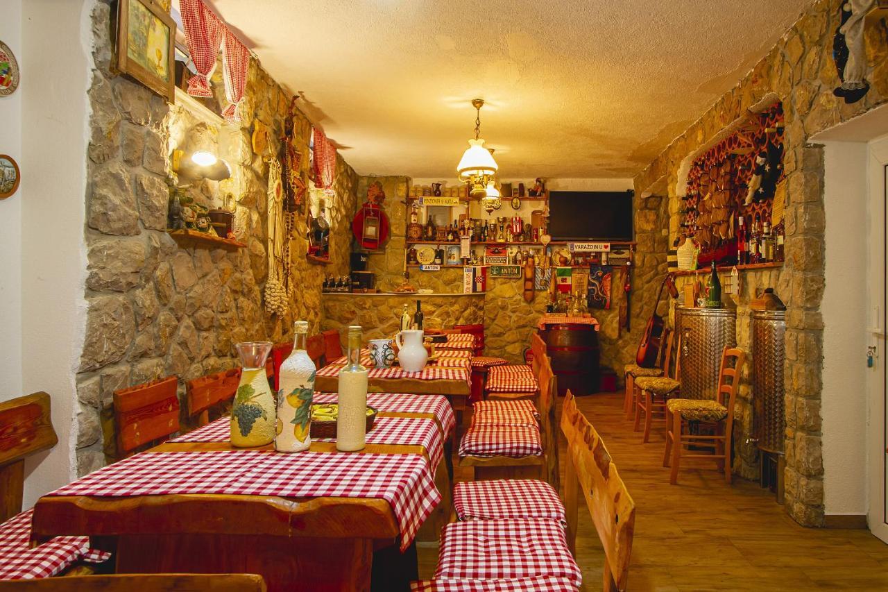 Apartmani Justic Njivice Kültér fotó